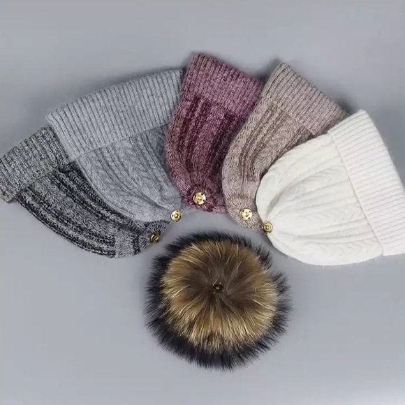 Gray Angora Fur Pompom Cable Knit Beanie - Picture 3 of 4